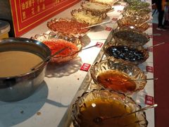-五谷香自助涮烤火锅(青年南街店)