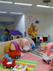 -孩子王童乐园(西安万象城店)