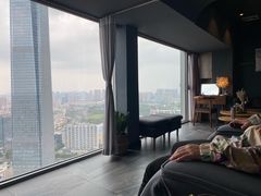 -得闲·高空SPA(东盟店)