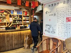 -头上红煨盐鸡·非遗院子餐厅