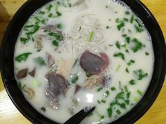 -津津老鸭粉丝馆(正东路店)