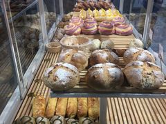 -焙丽拾光(麦凯乐直营店)