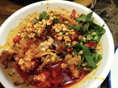 -沪小二炭火蛙锅(淮海中路美食不夜城店)