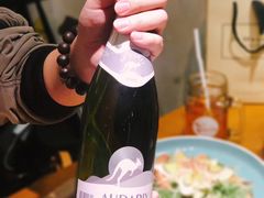 吉娜低醇起泡酒-HELLO MUSAE 拾光缪斯餐厅·纯正希腊风味(苏州中心店)