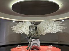 -涨巢·潮玩水疗局