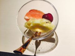 -余欢领鲜火锅(新街口店)