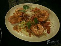 -WOLFGANG PUCK KITCHEN & BAR(迪士尼小镇店)