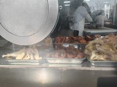 -陆稿荐观前街店