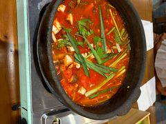 -黔有有贵州酸汤夺夺粉火锅(五味十字店)