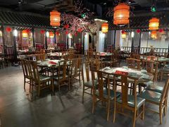 大堂-卢大鲜鱼头捞饭(美利广场店)