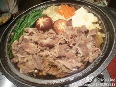 -山川小町·极番烧肉(新地假日广场店)