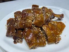 -犇逸·乐山跷脚牛肉·四川现炒(览海店)