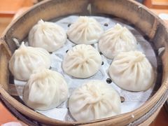 -莱莱小笼·乔艾