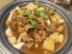 沙湾大盘鸡-耶里夏丽·新疆菜·28年喀什老馆(田林东路店)