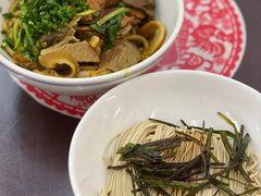 咖喱牛肉牛肚拌面-逸桂禾面馆
