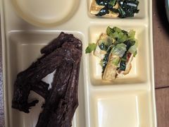 -张鸭子重庆特产卤味小吃(未来国际店)