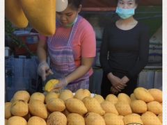-Nings Mango Stand