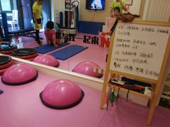-思迈威健身(积玉桥万达店)