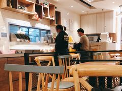 大堂-满记甜品(巴黎春天宝山店)