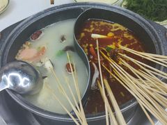 -俭让佬妈现卤串串(温江总店)