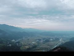 -玻璃桥景区石牛寨