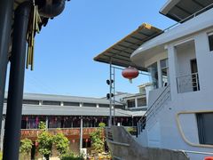 -年辉渔村·非遗传承餐厅(新丰江店)