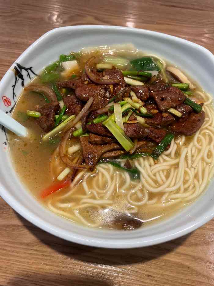 面西湖·杭帮面(控江路店)-"带娃在新华医院看病,等的久了,肚子好饿,.