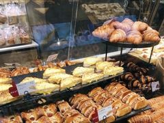 -巴黎贝甜(大宁国际商业广场店)