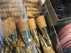 -极拉图·现制冰淇淋(大卫城店)