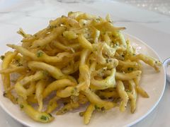 椒盐面条鱼-皇朝海鲜酒店