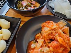 -肉甲韩国木炭烤肉(新壹街1店)