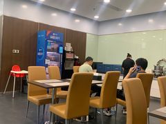 -浙江星杭奔驰4S店(海创园店)