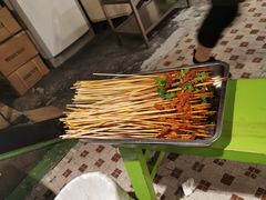 -钢管厂五区小郡肝串串香(奥克斯广场锦城万达店)