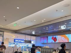 -喜茶(杭州滨江宝龙店)