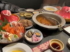 -牛YO寿喜烧·铁板烧和牛火锅自助(市府恒隆店)