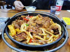 -夏都地标马一刀烤肉美食城