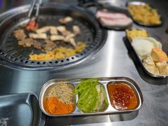 -马路牙子烧烤音乐酒馆(望京店)