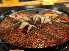 -利姐牧牛匠老火锅(兰花店)