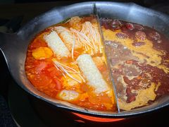 -湊湊火锅·茶憩(南京东路悦荟店)