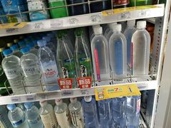 -全家便利店(崂山路四店)