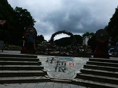 -高荡千年布依古寨旅游景区