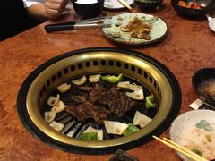 -炼火烤肉店