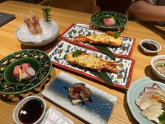 -花和海鲜自助(梅江店)