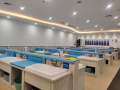 -蓝旗亲子游泳(范湖万达广场店)