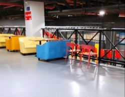 -蹦贝运动中心·蹦床·攀岩·闯关(龙岗店)