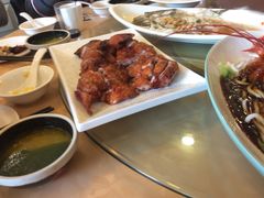 -新镇江酒家(南京西路店)