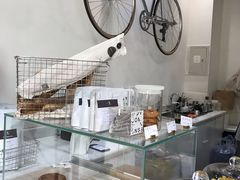 面包甜点陈列柜-常识咖啡common sense(春熙路店)