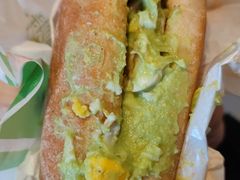 低温慢煮鸡胸肉配牛油果夏巴特-麦当劳(东苑丽宝商业广场店)