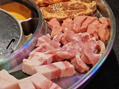 -哈哈碳都·牛肋条无限自助烤肉(宝龙店)