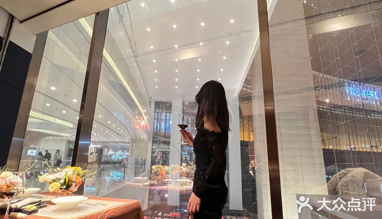 一家藏在市区的小资餐厅